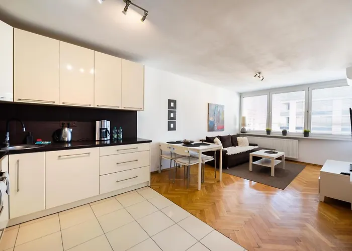 Zelazna Sky Nest Lejlighed *